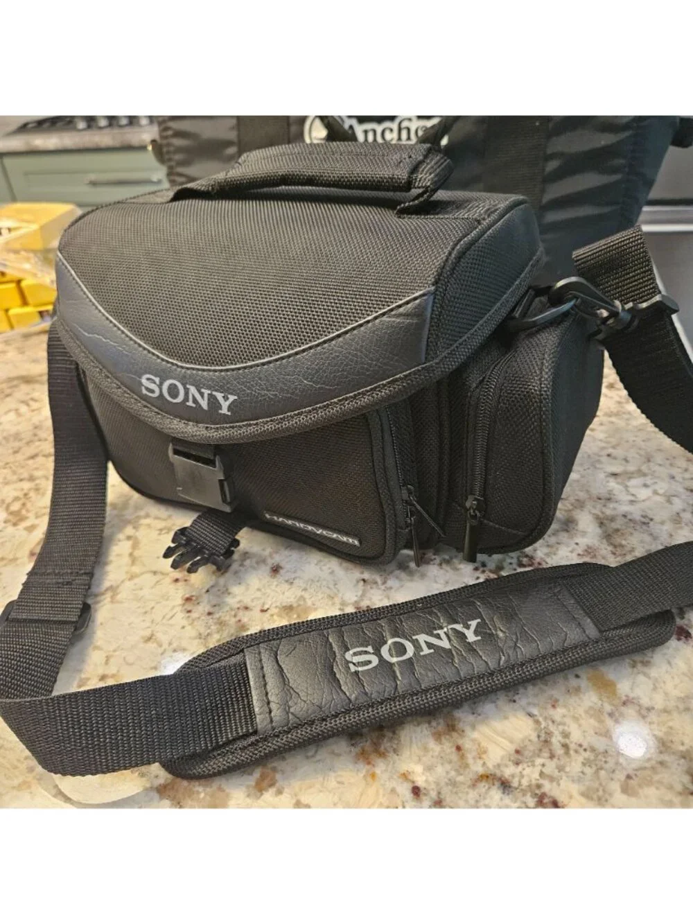 Sony Black Handycam Camera Bag Adjustable Strap Multiple Compartments pockets